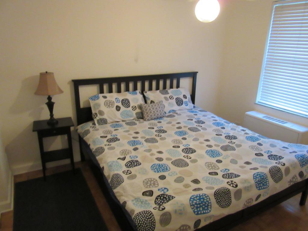 Downtown 2 Bedroom Apt 5I Атланта Экстерьер фото
